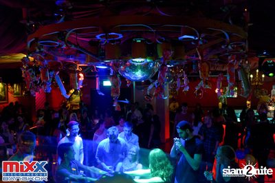 Sugar n Cream at MIXX Bangkok — photo 43