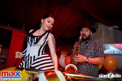 Sugar n Cream at MIXX Bangkok — photo 68