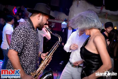Sugar n Cream at MIXX Bangkok — photo 112
