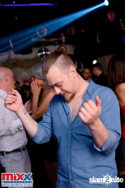 Sugar n Cream at MIXX Bangkok — photo 117