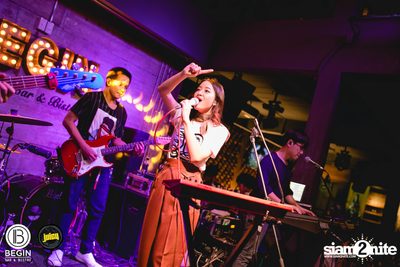อิ้งค์ วรันธร ที่ บีกิน บาร์ — photo 80