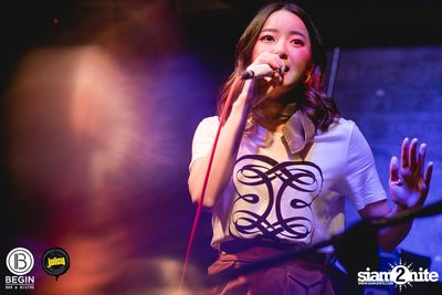 อิ้งค์ วรันธร ที่ บีกิน บาร์ — photo 124