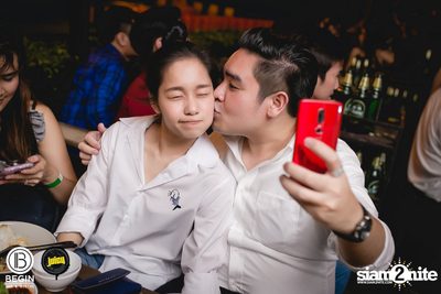 อิ้งค์ วรันธร ที่ บีกิน บาร์ — photo 131