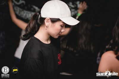 อิ้งค์ วรันธร ที่ บีกิน บาร์ — photo 204