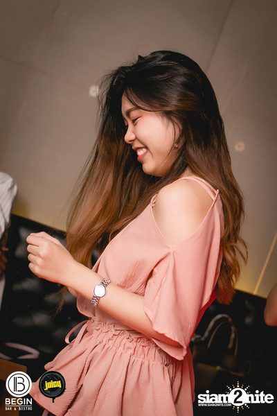 อิ้งค์ วรันธร ที่ บีกิน บาร์ — photo 215