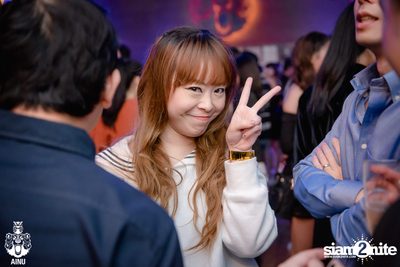 4th Anniversary with 2002 Ratree at AINU Bar — photo 28