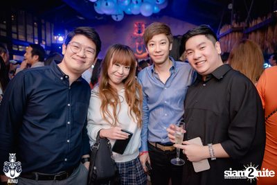 4th Anniversary with 2002 Ratree at AINU Bar — photo 29