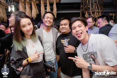 4th Anniversary with 2002 Ratree at AINU Bar — photo 71