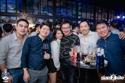 4th Anniversary with 2002 Ratree at AINU Bar — photo 200