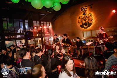 4th Anniversary with 2002 Ratree at AINU Bar — photo 222