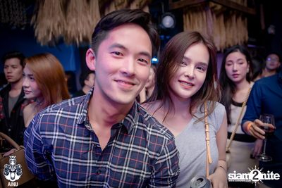 4th Anniversary with 2002 Ratree at AINU Bar — photo 258