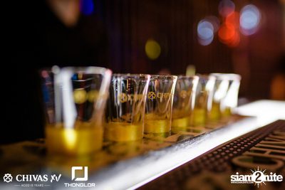 Oat Pramote at Thonglor Bar & Bistro — photo 8