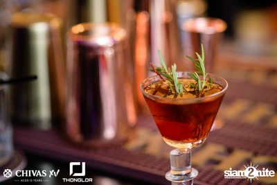 Oat Pramote at Thonglor Bar & Bistro — photo 23