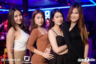 Oat Pramote at Thonglor Bar & Bistro — photo 27