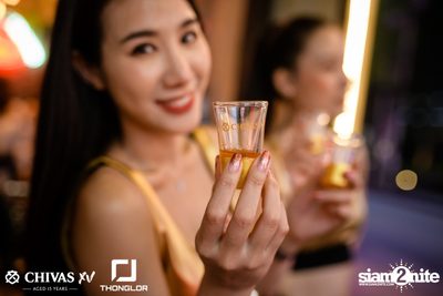 Oat Pramote at Thonglor Bar & Bistro — photo 30