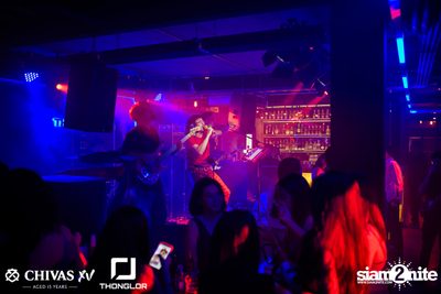 Oat Pramote at Thonglor Bar & Bistro — photo 45
