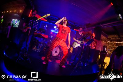 Oat Pramote at Thonglor Bar & Bistro — photo 46