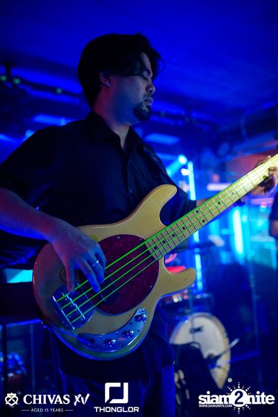 Oat Pramote at Thonglor Bar & Bistro — photo 47