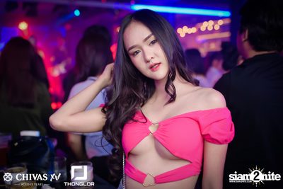 Oat Pramote at Thonglor Bar & Bistro — photo 54