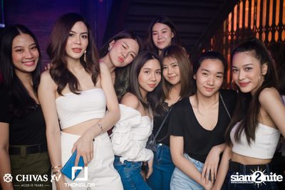 Oat Pramote at Thonglor Bar & Bistro — photo 58