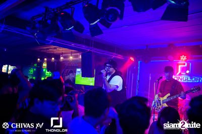 Oat Pramote at Thonglor Bar & Bistro — photo 68
