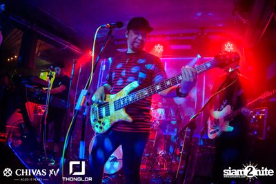 Oat Pramote at Thonglor Bar & Bistro — photo 71