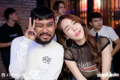 Oat Pramote at Thonglor Bar & Bistro — photo 92
