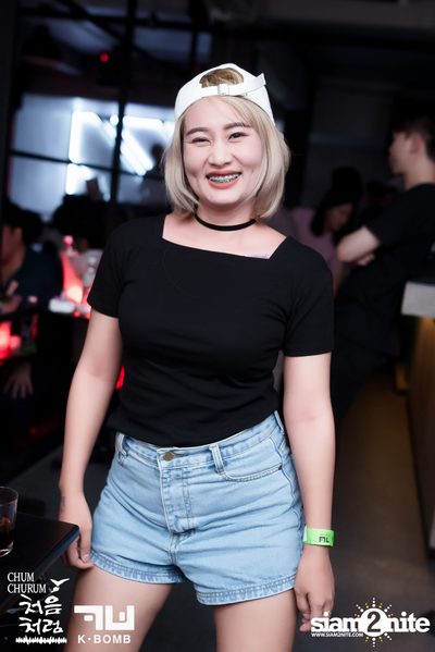 Chum Churum × K BOMB Present Back to School Night Party ที่ เค บอม — photo 65