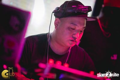 Saturdays with the BKK Invaders ft. DJ Niko Yu ที่ เดอะคลับคอย — photo 55