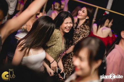 Saturdays with the BKK Invaders ft. DJ Niko Yu ที่ เดอะคลับคอย — photo 75