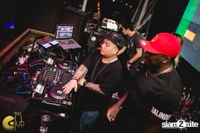Saturdays with the BKK Invaders ft. DJ Niko Yu ที่ เดอะคลับคอย — photo 79
