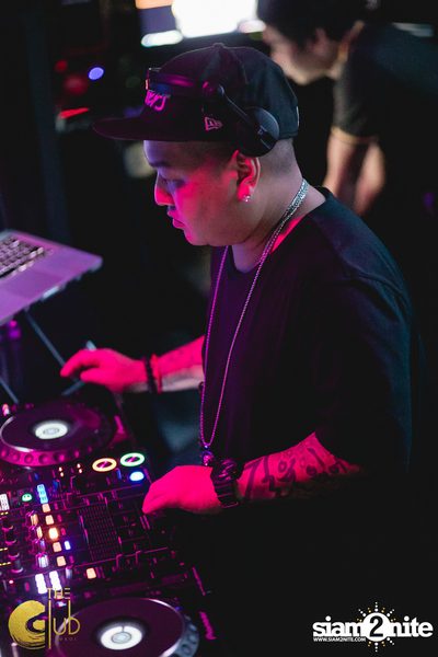 Saturdays with the BKK Invaders ft. DJ Niko Yu ที่ เดอะคลับคอย — photo 81