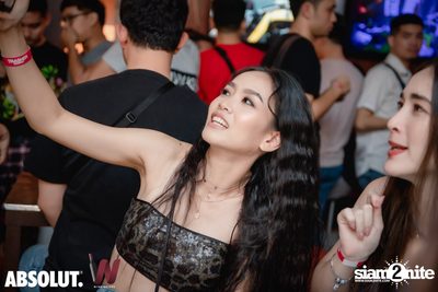 Trasher: Hey Gu Ok at Wine Bridge Plus — photo 19