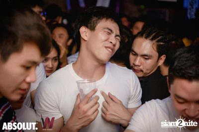 Trasher: Hey Gu Ok at Wine Bridge Plus — photo 35
