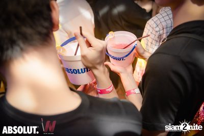 Trasher: Hey Gu Ok at Wine Bridge Plus — photo 45