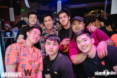 Trasher: Hey Gu Ok at Wine Bridge Plus — photo 51