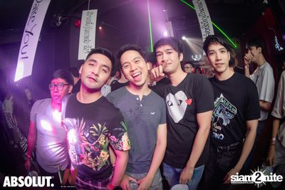 Trasher: Hey Gu Ok at Wine Bridge Plus — photo 70