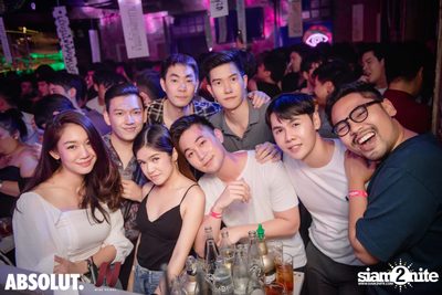 Trasher: Hey Gu Ok at Wine Bridge Plus — photo 91