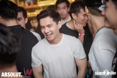Trasher: Hey Gu Ok at Wine Bridge Plus — photo 95