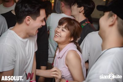 Trasher: Hey Gu Ok at Wine Bridge Plus — photo 98