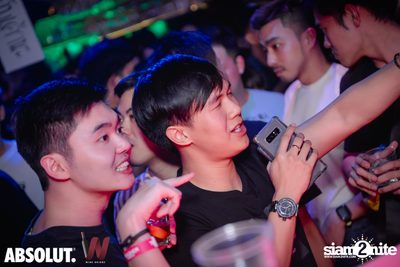 Trasher: Hey Gu Ok at Wine Bridge Plus — photo 102