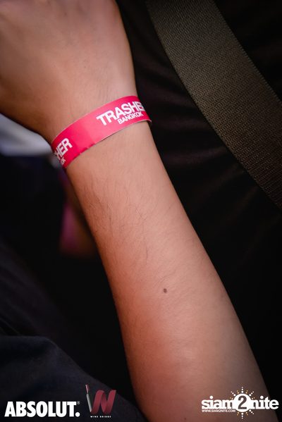 Trasher: Hey Gu Ok at Wine Bridge Plus — photo 116
