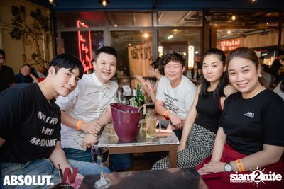 Trasher: Hey Gu Ok at Wine Bridge Plus — photo 122