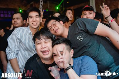 Trasher: Hey Gu Ok at Wine Bridge Plus — photo 128