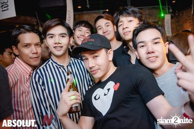 Trasher: Hey Gu Ok at Wine Bridge Plus — photo 129