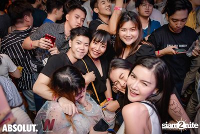 Trasher: Hey Gu Ok at Wine Bridge Plus — photo 133
