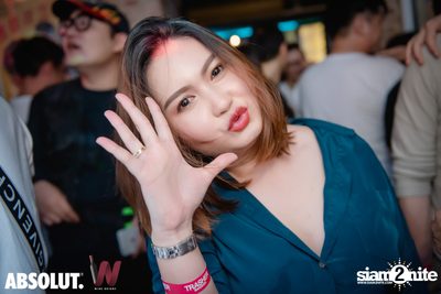 Trasher: Hey Gu Ok at Wine Bridge Plus — photo 136