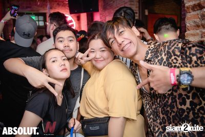 Trasher: Hey Gu Ok at Wine Bridge Plus — photo 140