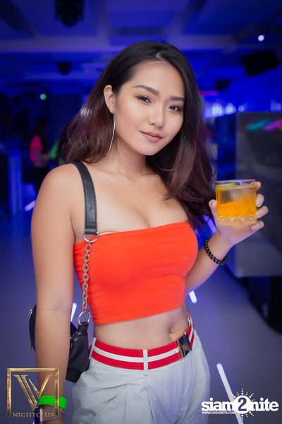 Saturday Night at V Nightclub — photo 20