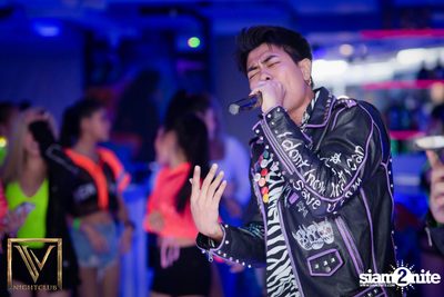 Saturday Night at V Nightclub — photo 101